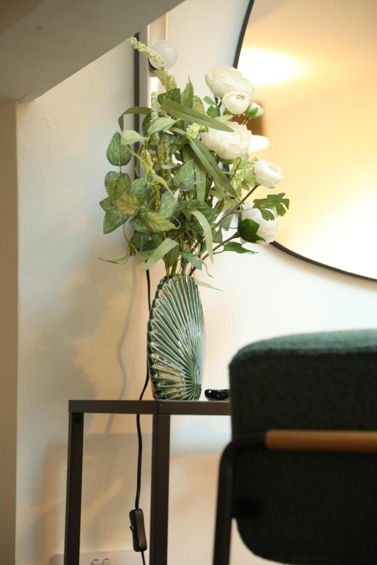 1 Bedroom Apartment Bradford City Centre Foster Square エクステリア 写真